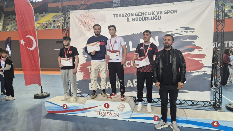 Bilek Güreşi Bölge Müsabakalarında Piraziz Okullarından büyük başarı!